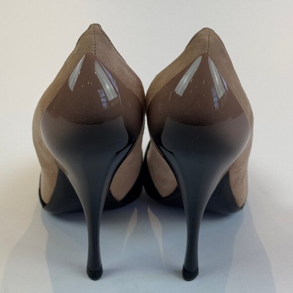 Miu Miu Two-Tone Suede and Patent Leather Pumps, Size 40 EU - Picture 5 of 16